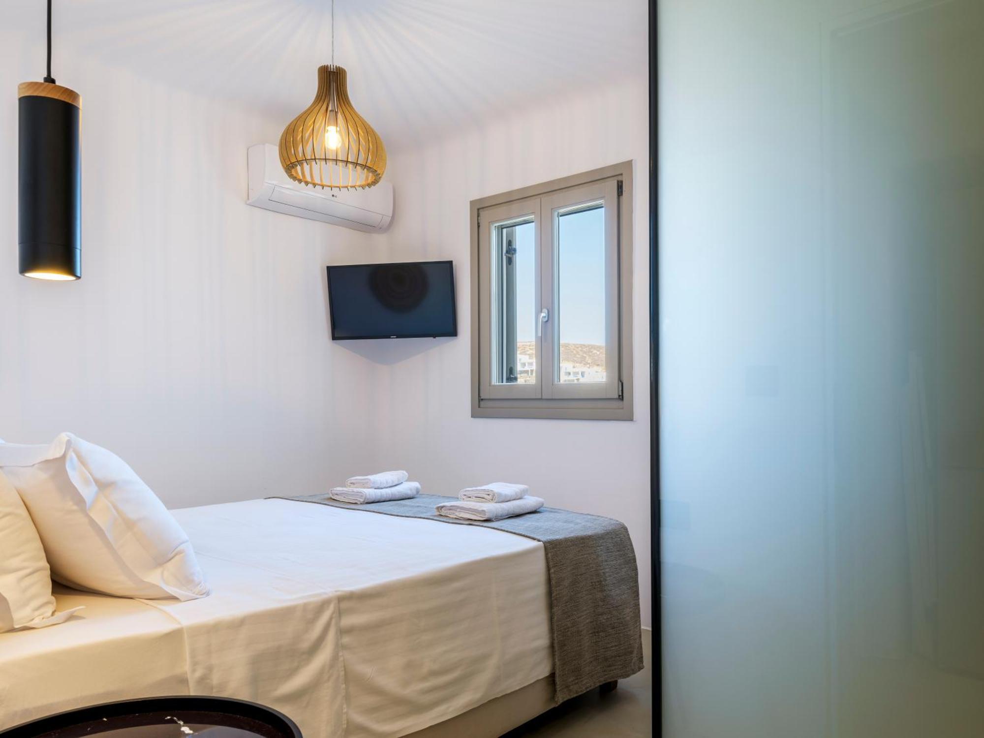The Mykonist Merchia Beach Villas & Suites Dış mekan fotoğraf