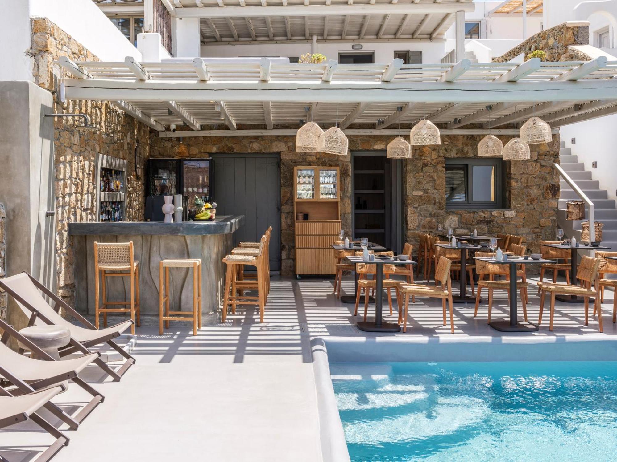 The Mykonist Merchia Beach Villas & Suites Dış mekan fotoğraf