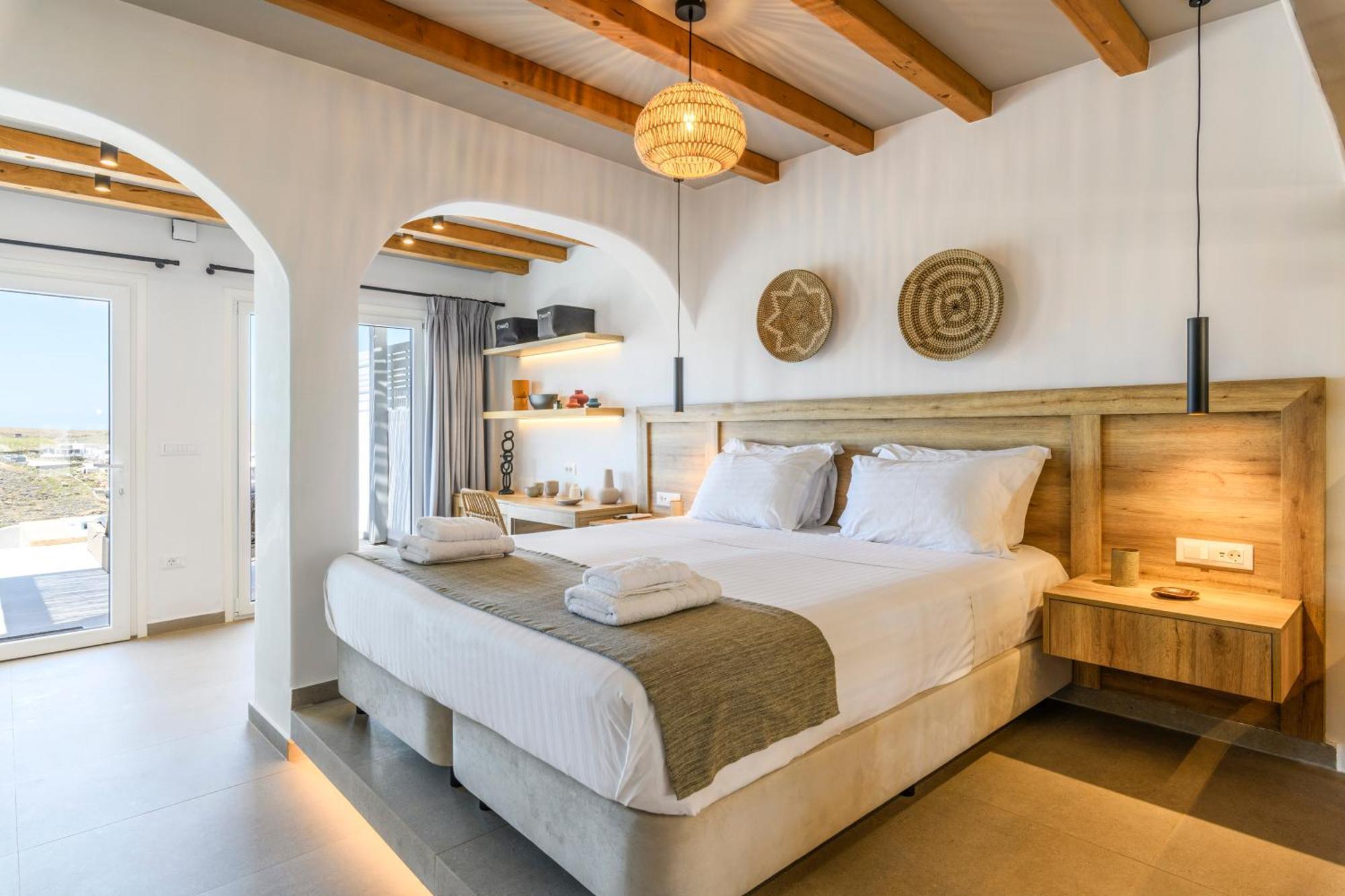 The Mykonist Merchia Beach Villas & Suites Dış mekan fotoğraf