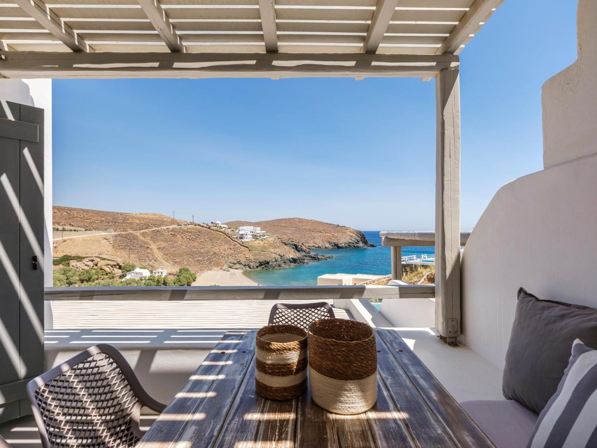 The Mykonist Merchia Beach Villas & Suites Dış mekan fotoğraf
