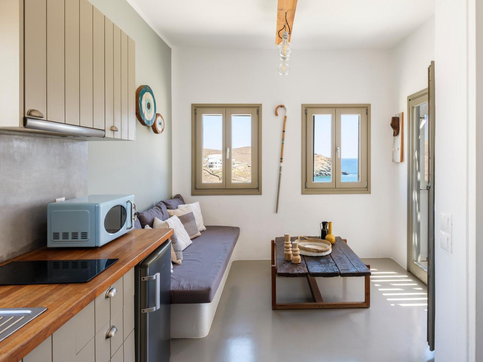 The Mykonist Merchia Beach Villas & Suites Dış mekan fotoğraf