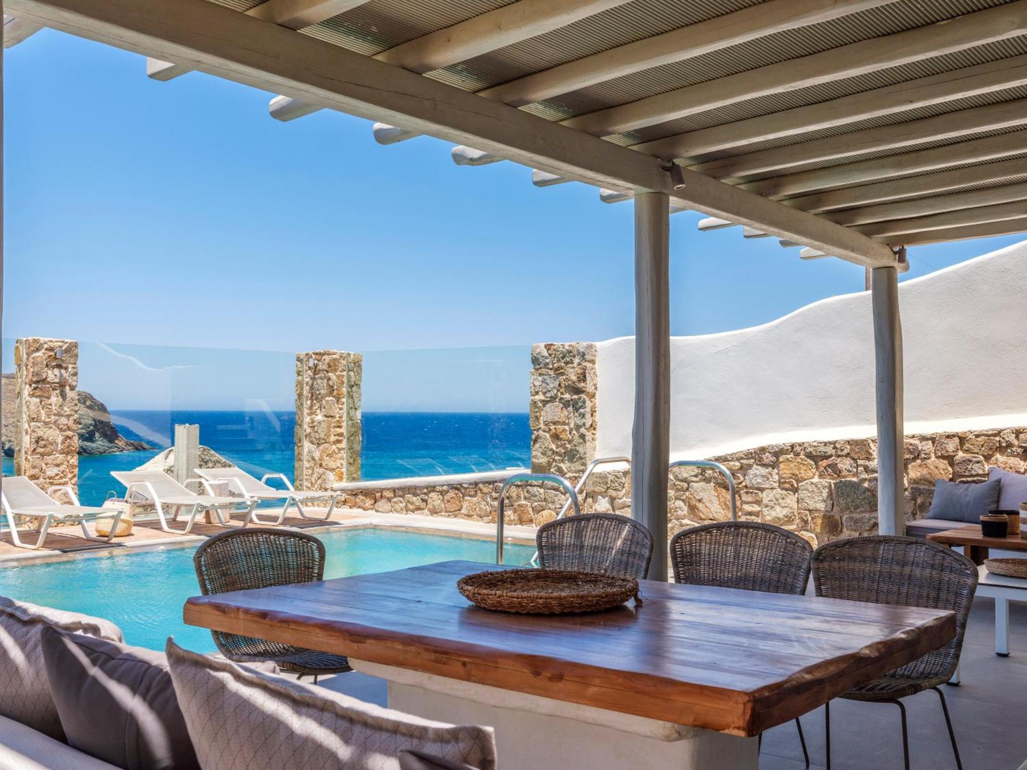 The Mykonist Merchia Beach Villas & Suites Dış mekan fotoğraf